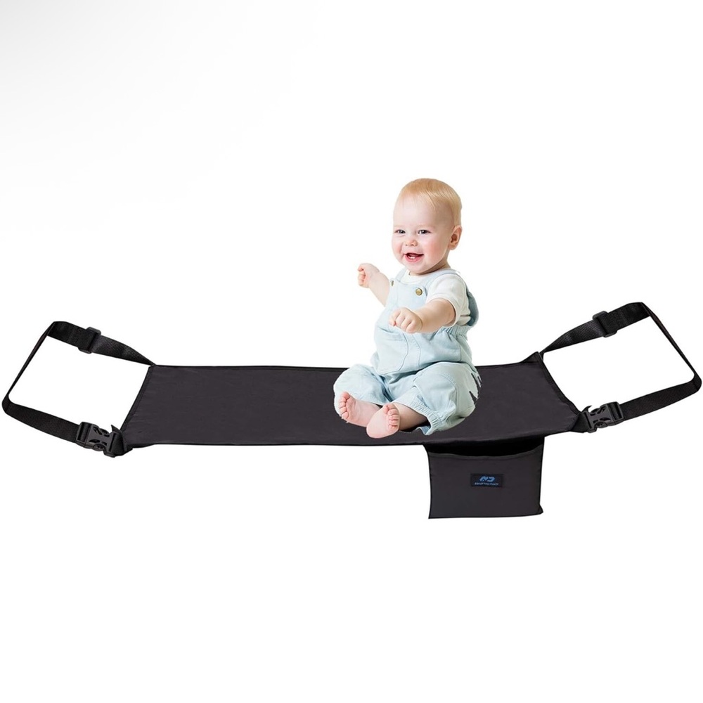 Portable traveling toddler bed NWT